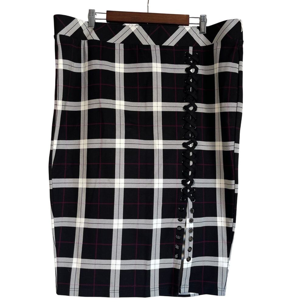 Torrid Ponte Black Red White Plaid Lace Up Pencil Bodycon Wiggle Skirt 3XL 22-24